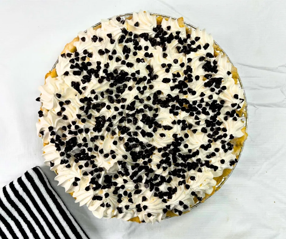 Deluxe Chocolate Pie